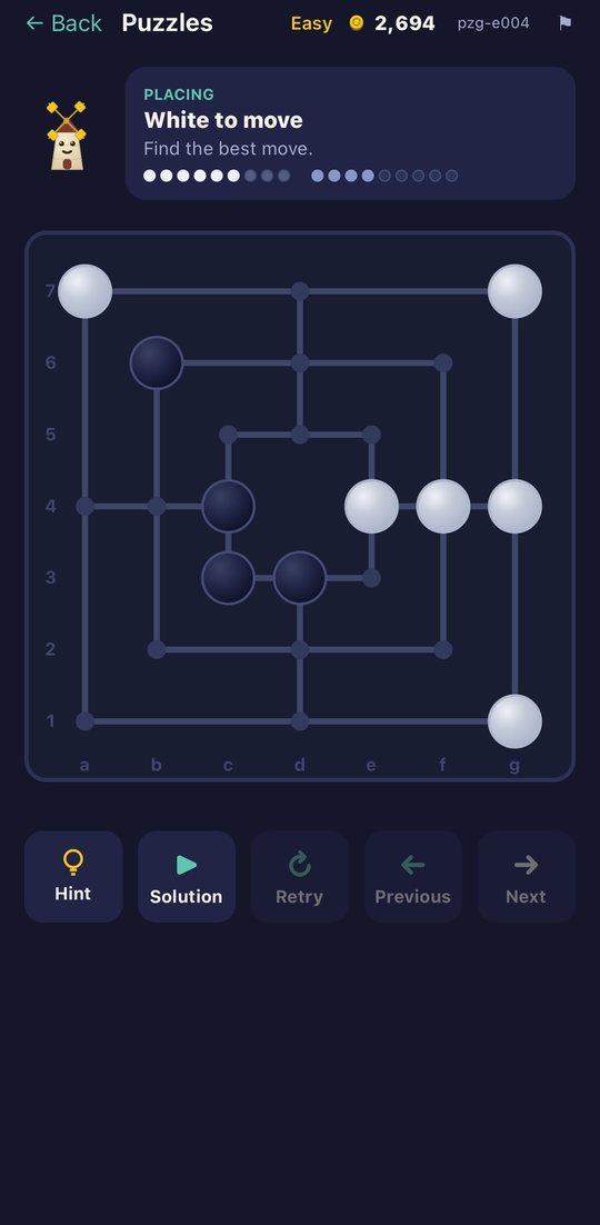 A puzzle screen prompting White to move, with a mid-game board and buttons for a hint or the full solution.